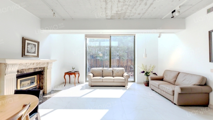 嘉浩别墅二手房实景图