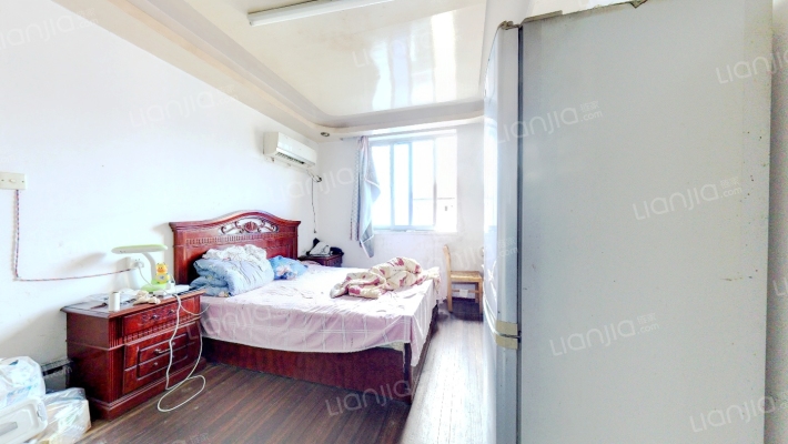 石化七村二手房实景图