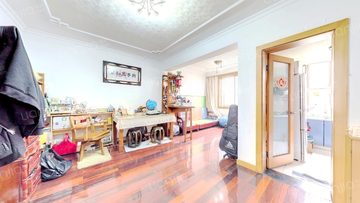 泰南苑二手房实景图