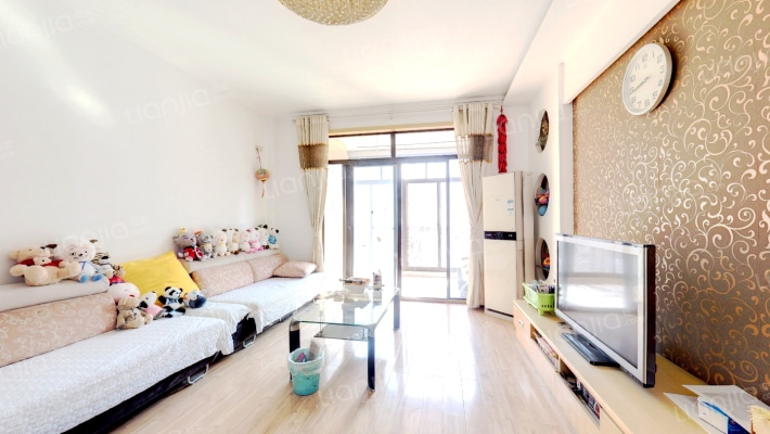 大华南湖公园世家一期二手房实景图