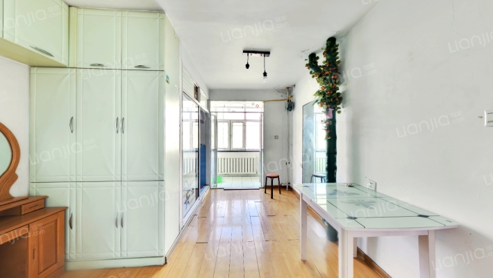 一汽48街区二手房实景图