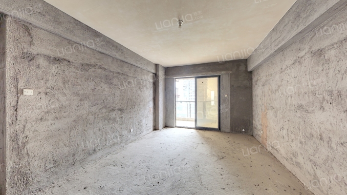 凤凰城二手房实景图