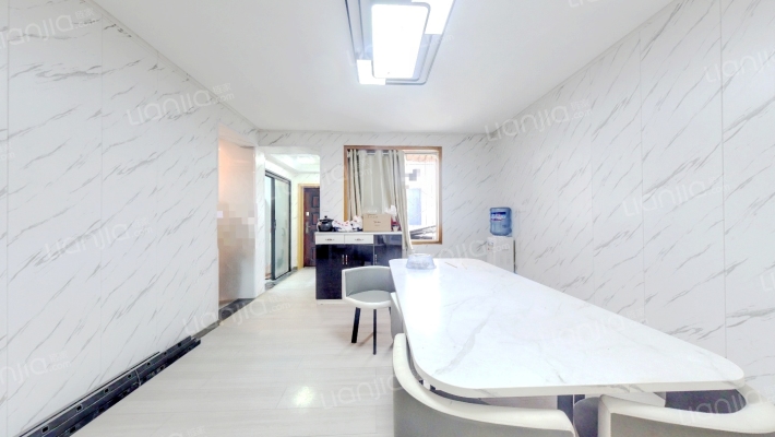 华诚商厦二手房实景图