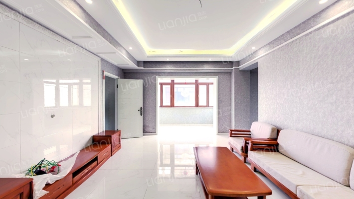 鸿翔名苑二手房实景图