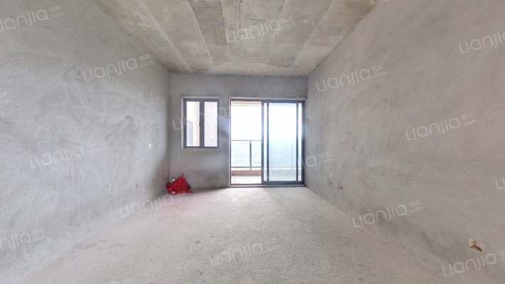 正兆千树晴山二手房实景图