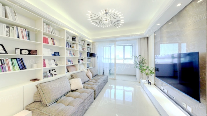 惠灵顿海上花苑二手房实景图