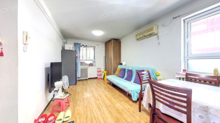 车道沟东路4号院二手房实景图