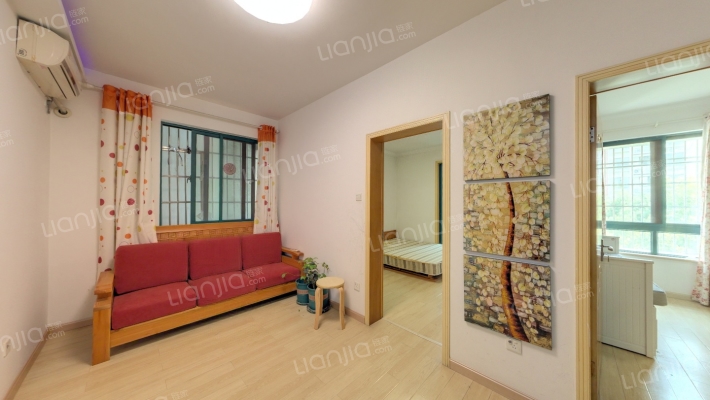 丹佛小镇二手房实景图