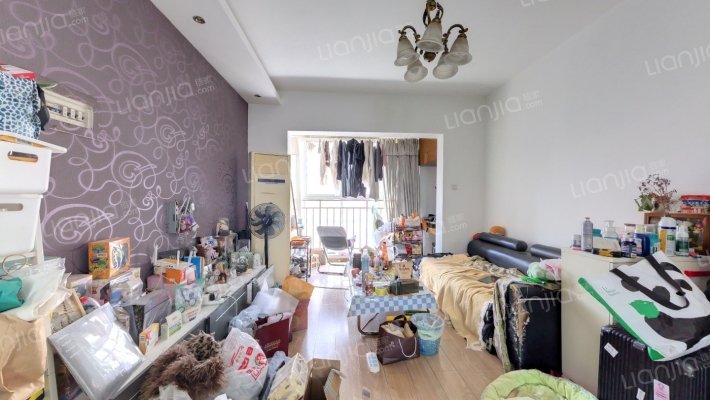 一品荷花二手房实景图