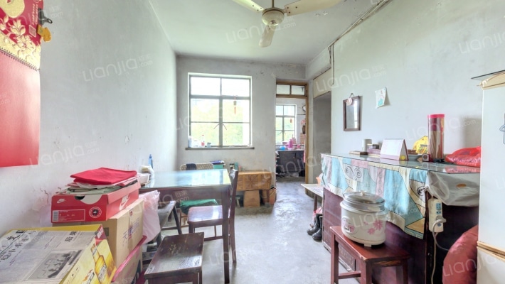 逸仙路1321弄二手房实景图