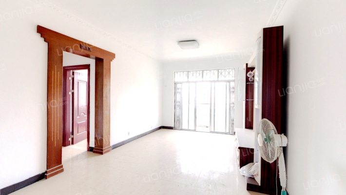 雅翠花园二手房实景图