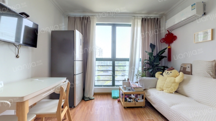 白马湖小区白鹤苑二手房实景图