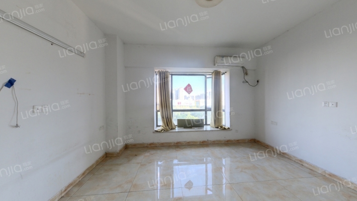 万豪城二手房实景图