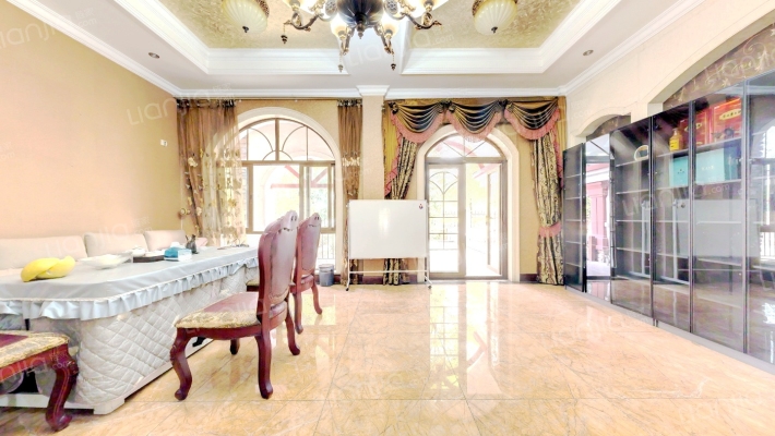 香碧歌庄园二手房实景图