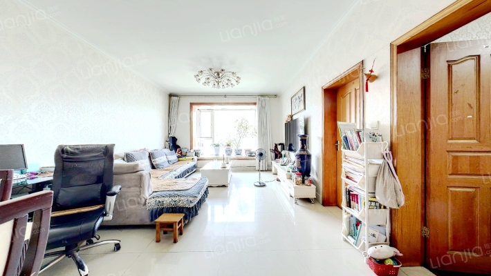 莱茵春天二手房实景图