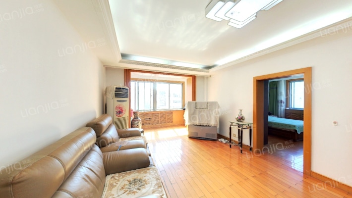 绿波B区二手房实景图