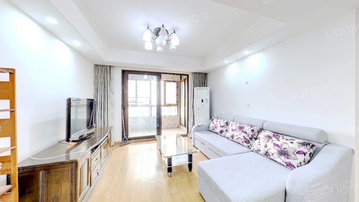 万立城二手房实景图