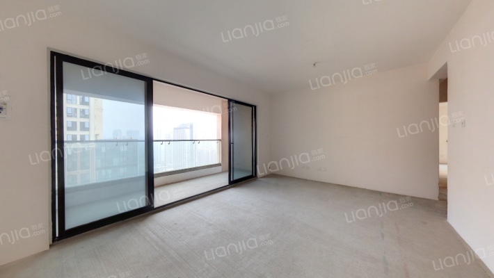 中德英伦世邦F区二手房实景图