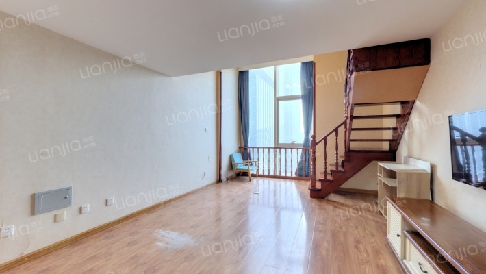 WFC协信中心二手房实景图