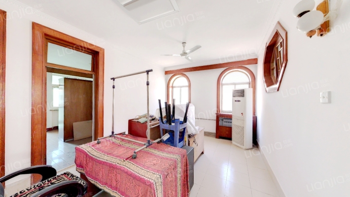 舜耕路58号二手房实景图