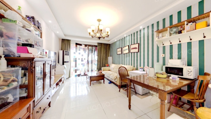 平江怡景花园二手房实景图