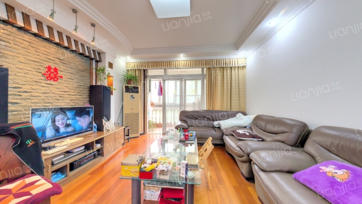 西郊花苑二手房实景图