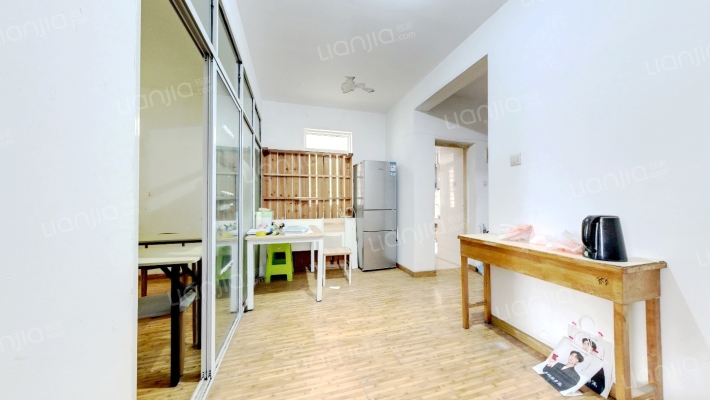 滨湖家园二手房实景图