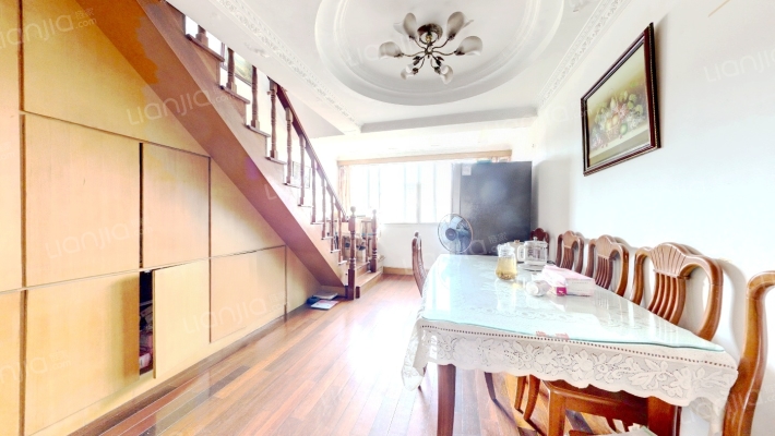 加东花园二手房实景图