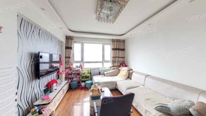 中房上东花墅二手房实景图