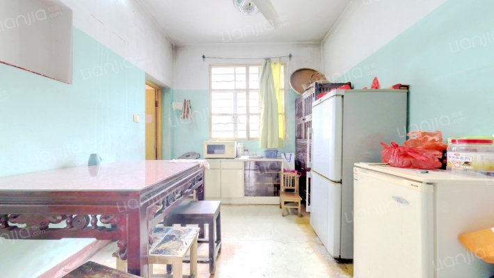 小川东路1弄141号二手房实景图