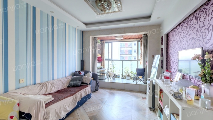 钰邸华府二手房实景图