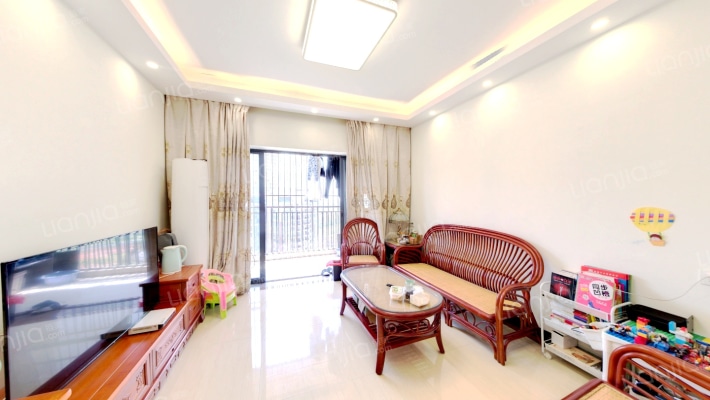 凯旋名门花园二手房实景图