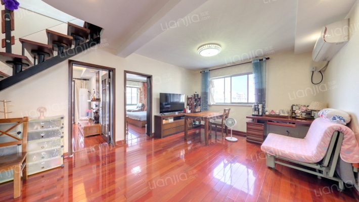 宏图上花园二手房实景图