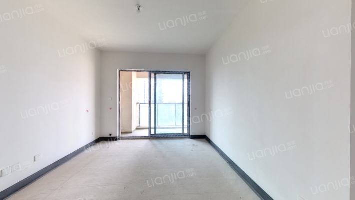 成都城投锦樾峰境二手房实景图