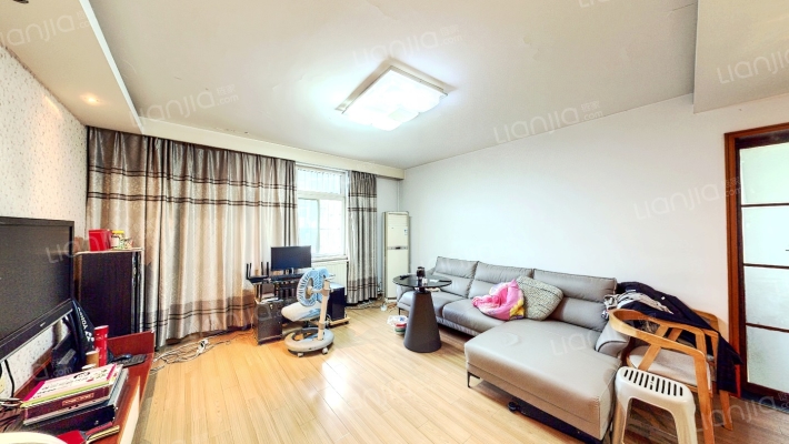 又一居二手房实景图