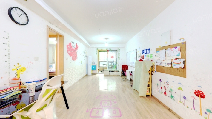 路劲上海派君悦华庭二手房实景图