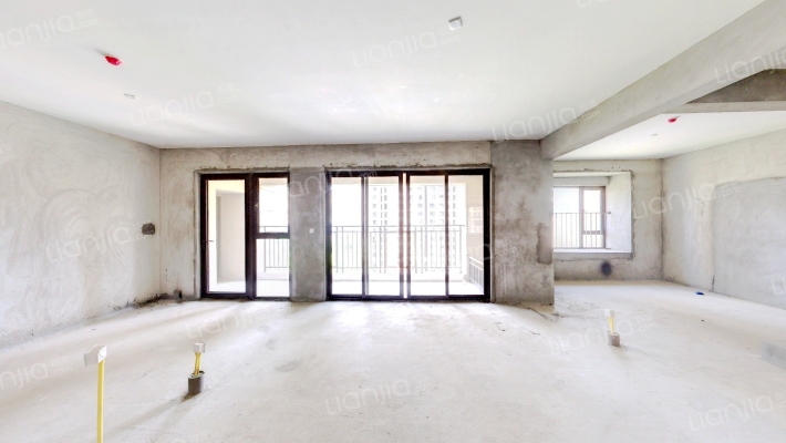 中联悦融庄二手房实景图