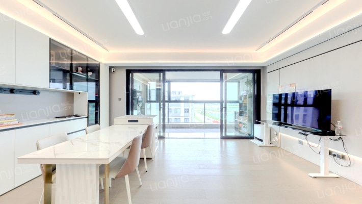 中海和山二手房实景图