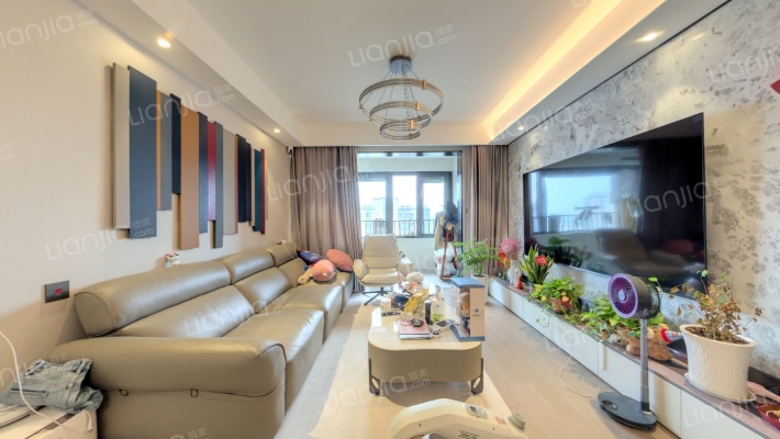 万科都荟启境二手房实景图