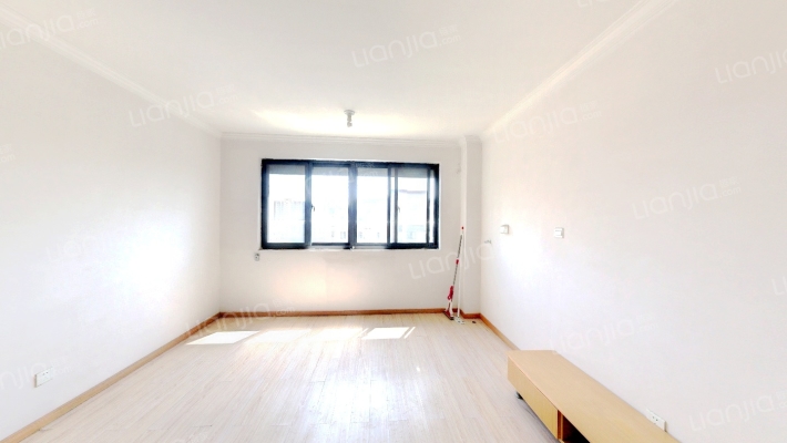 秦淮佳苑五期二手房实景图