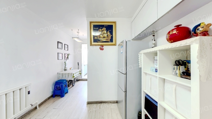 大万莲社区二手房实景图