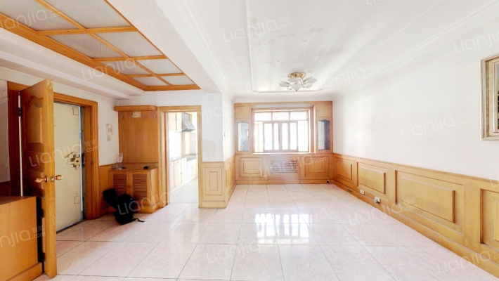 红医里二手房实景图