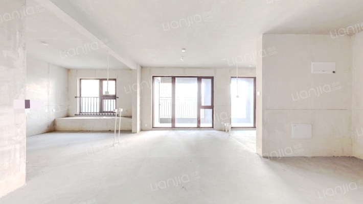 龙湖春江天玺A区二手房实景图