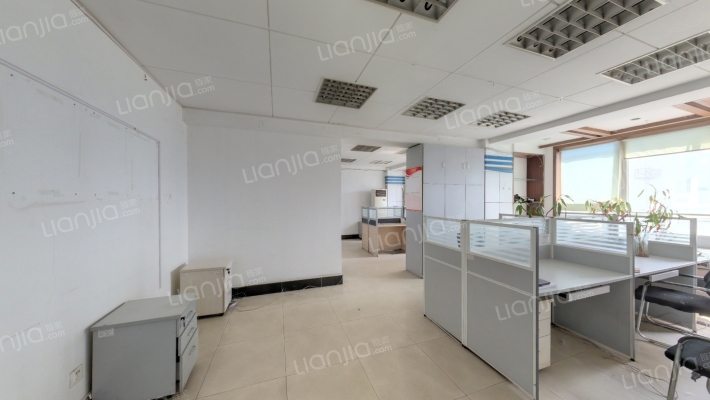 嘉恒商务大厦二手房实景图