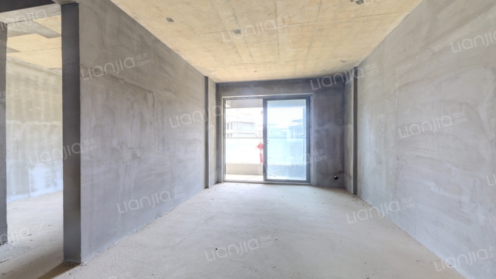 融创首创·国际智慧生态城市一江赋二手房实景图