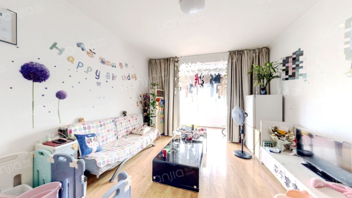 群星莱骊一二期二手房实景图