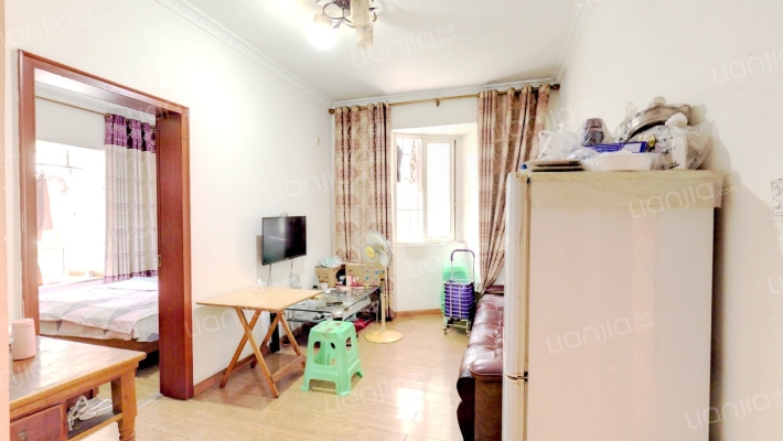 白鹤小区二期二手房实景图