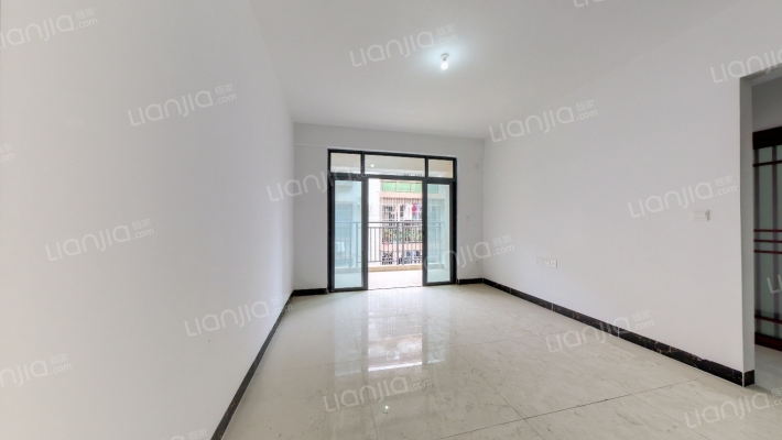 沙坦南路二手房实景图