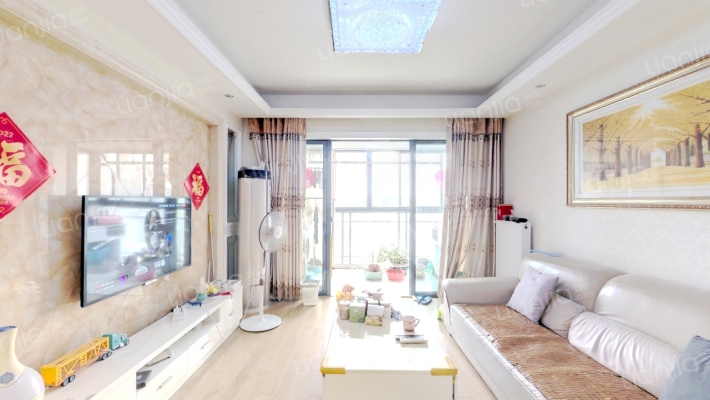 中街水晶城二手房实景图