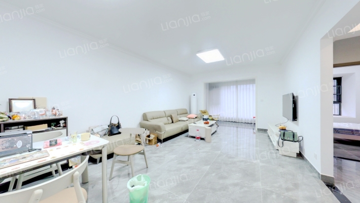 隆腾城市之光二手房实景图